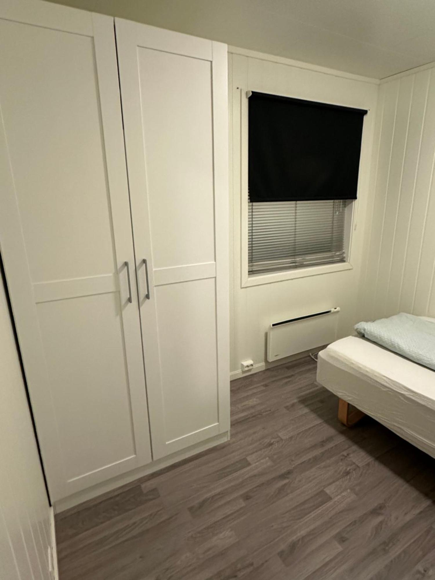 - White House Apartment Vardo